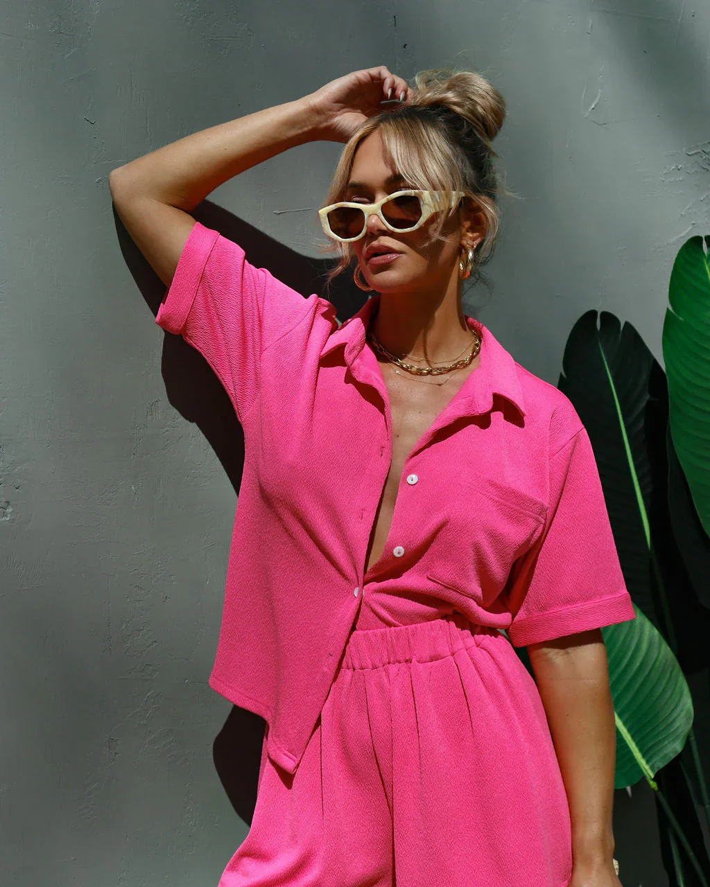 Malibu Textured Pocketed Shorts